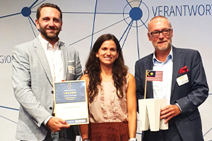 Lohmann & Rauscher gewinnt TRIGOS-Award